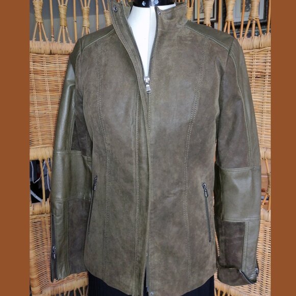 Danier Leather Ladies Jacket with detachable lining - Picture 1 of 9
